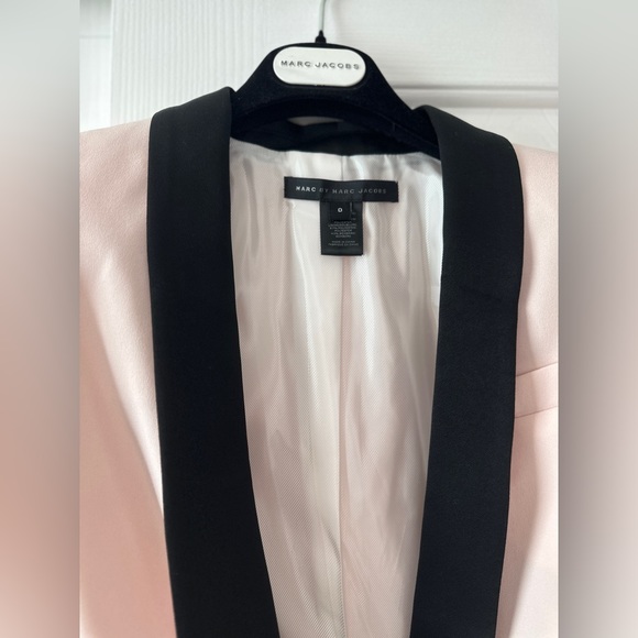 Marc Jacobs Pastel Pink Blazer Size 0 - Picture 3 of 5